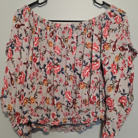 Angie Bird and Floral Off the Shoulder Blouse - Picture 4 of 4